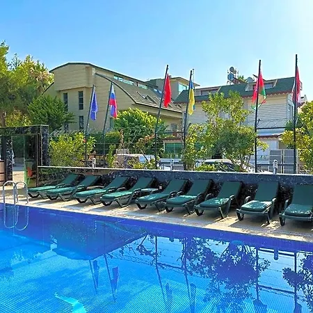 Britannia Apart&villas Hotel 3*