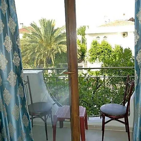 Britannia Apart&villas 3*